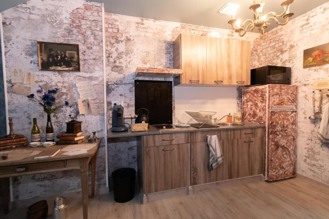 Chez Arthur Rimbaud Charleville-Mézières 外观 照片