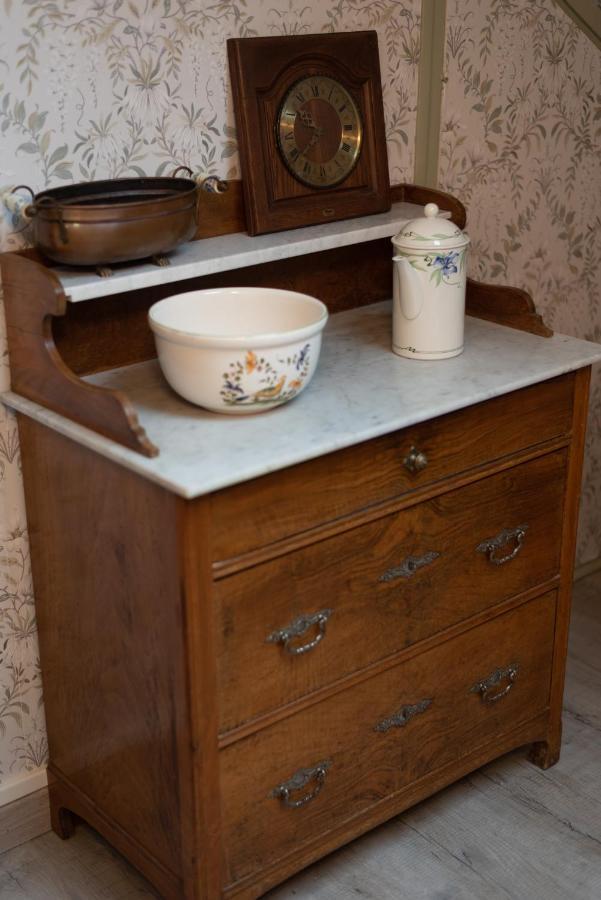 Chez Arthur Rimbaud Charleville-Mézières 外观 照片